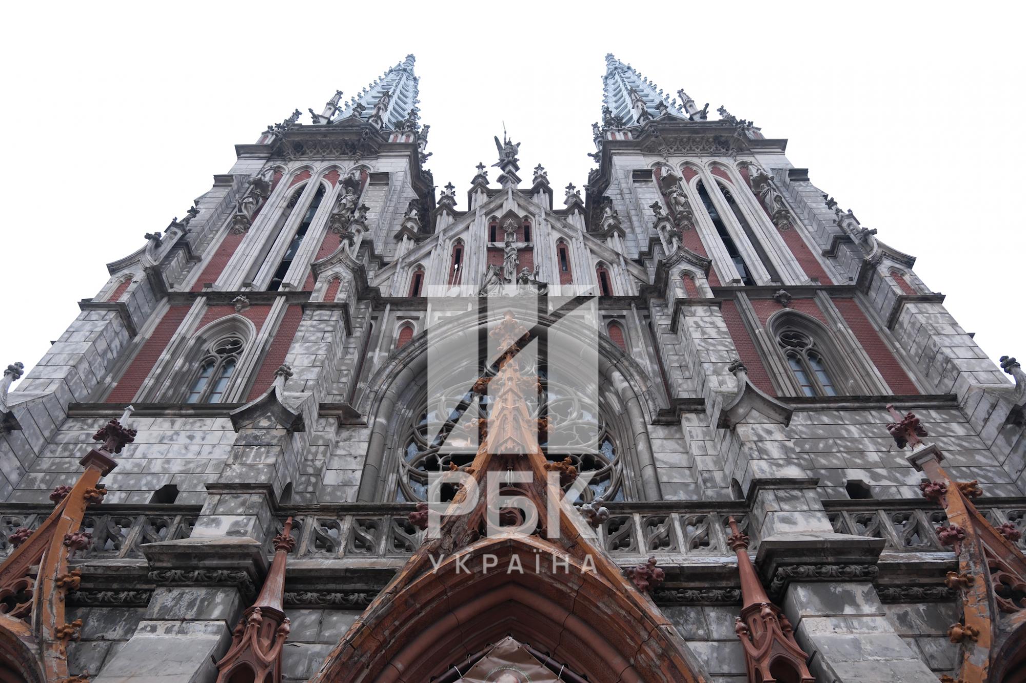 How St. Nicholas Church looks like after the morning shelling of Kyiv: photo